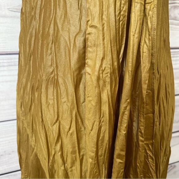 Banana Republic Y2K Gold/Yellow Crinkled Satin Look Dress - Picture 6 of 13